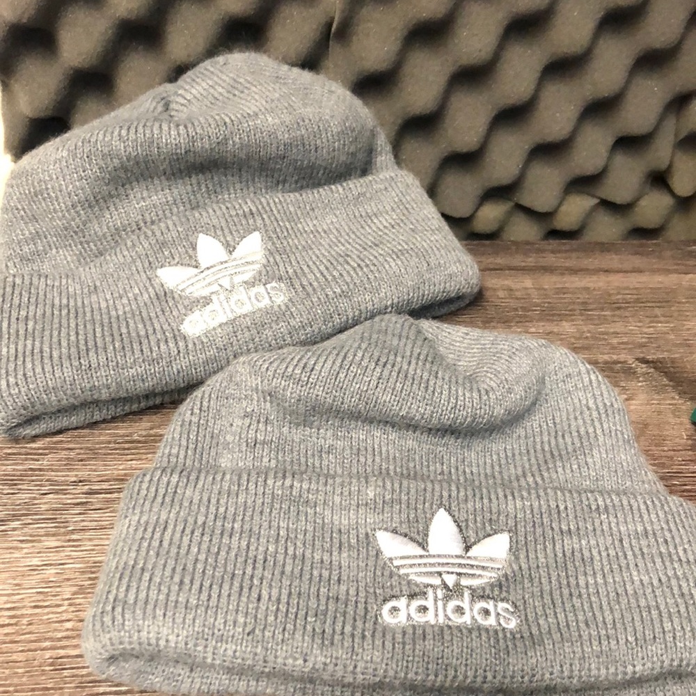 Adidas beanie